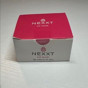 5/$35 BNIB NEXXT Lip Mask 50ml retails for $21.80